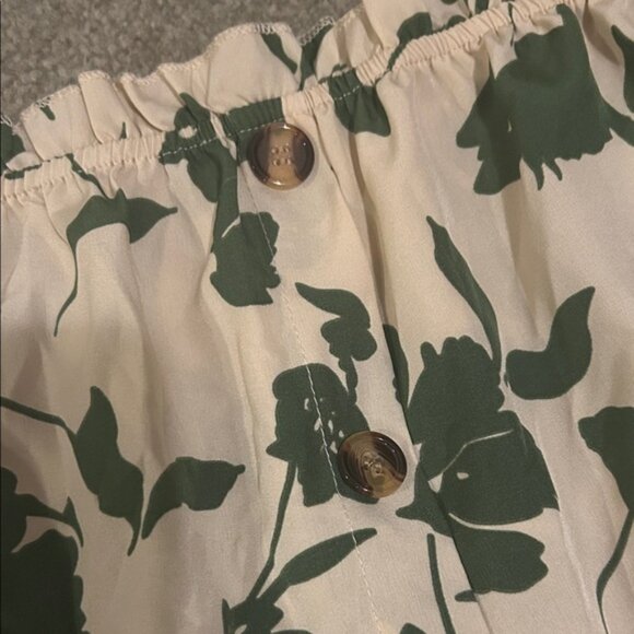 SHEIN Green Floral Women's Strapless Romper - Picture 2 of 3